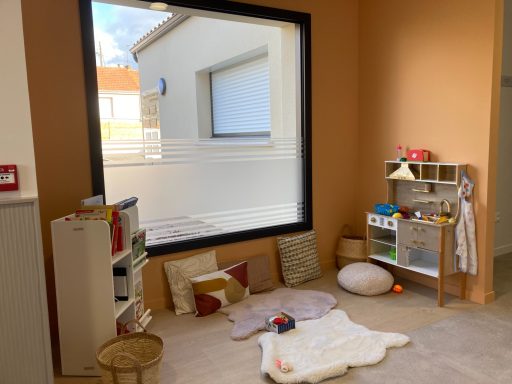 salle d'attente cabinet de la Gîte Pilorge, espace enfants